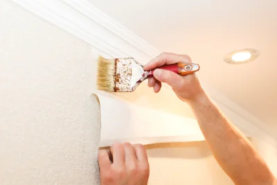 Pose de papier peint à Avosnes — revêtements muraux et toiles de verre